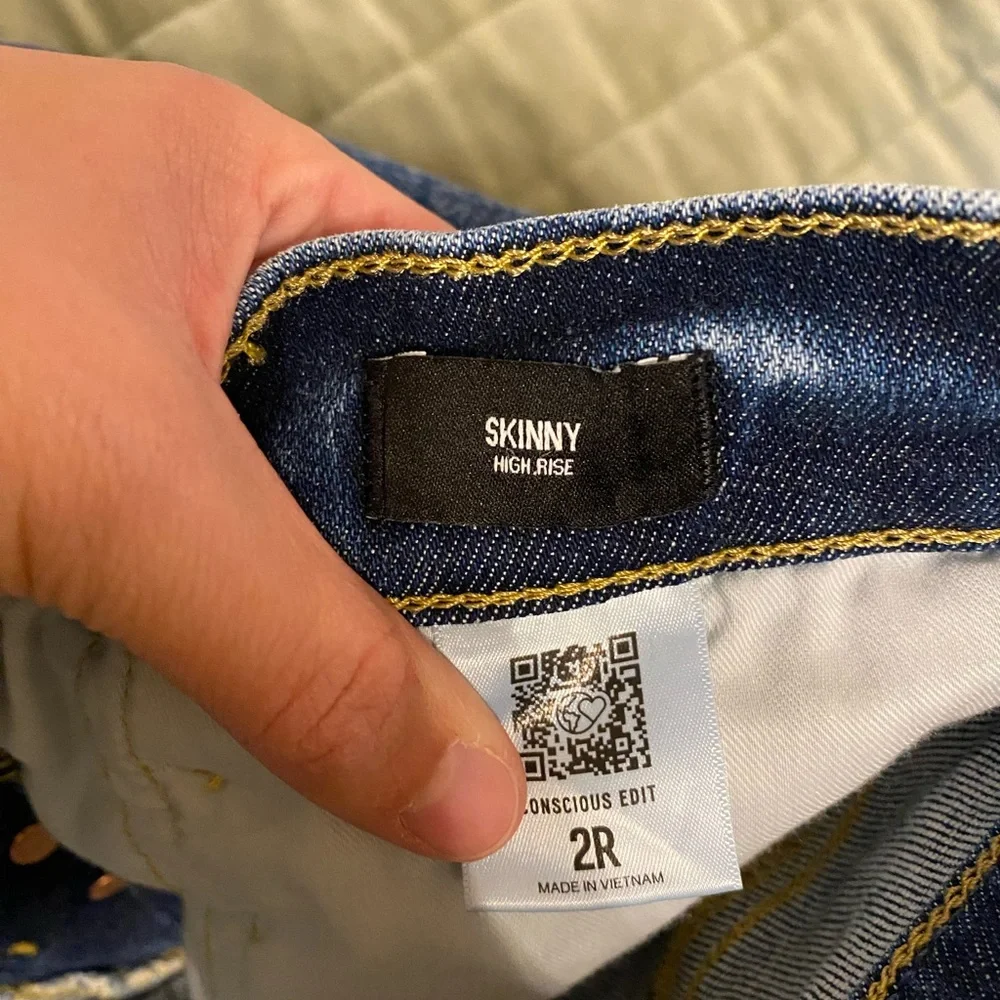 Express High Rise Skinny - Picture 6 of 7